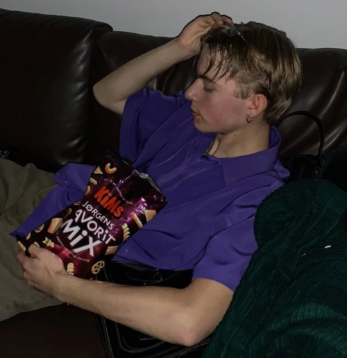 6686体育平台官方作者Esme