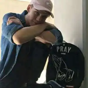 6686体育平台特邀作者Violet