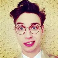 6686体育平台海外作者笑到面瘫