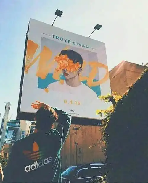 6686体育平台初级作者Bridget