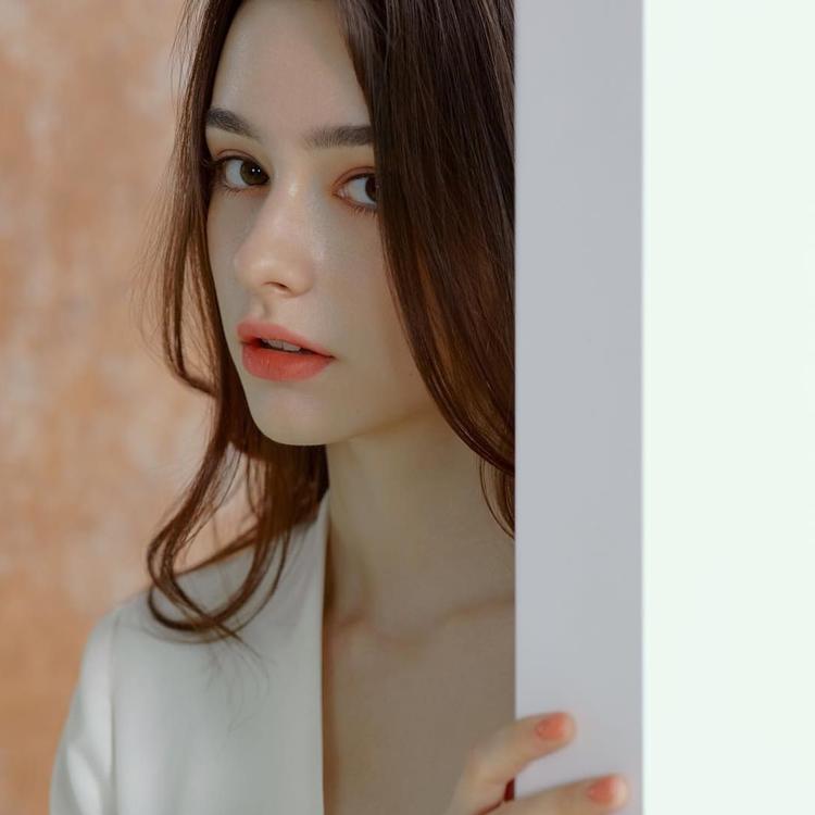 6686体育平台铜牌作者Isabella