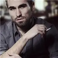 6686体育平台初级作者Sawyer