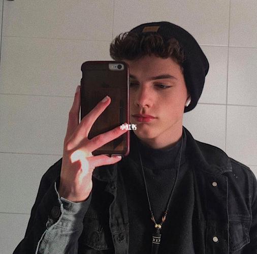 6686体育平台铜牌作者Sawyer