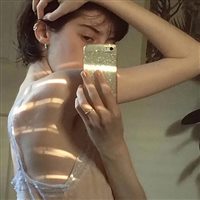 6686体育平台铁牌作者Ivor