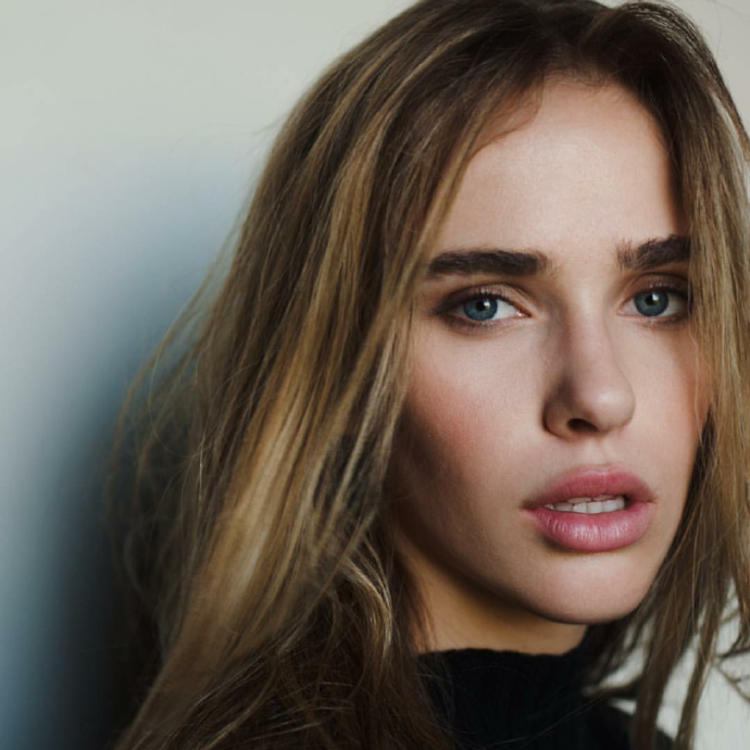 6686体育平台签约作者转身寂寞