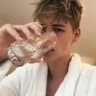 6686体育平台初级作者Emma