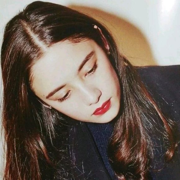 6686体育平台中级作者Farrah