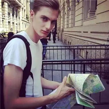 6686体育平台铁牌作者落花随流水