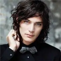 6686体育平台海外作者Esme