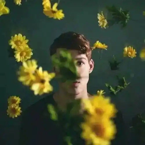 6686体育平台初级作者Brenda