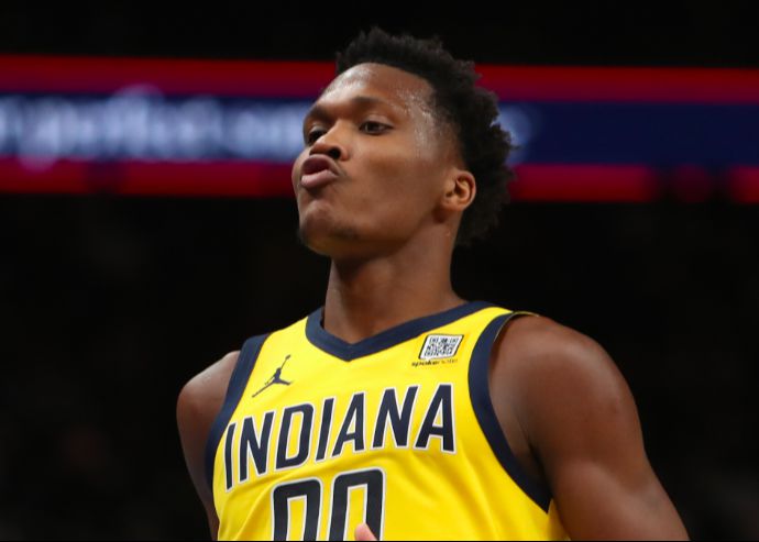 马瑟林三节12中8轰26分，右脚酸痛提前退赛