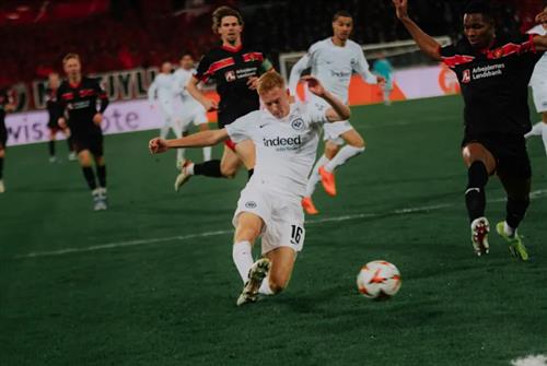 中日德兰 vs 法兰克福